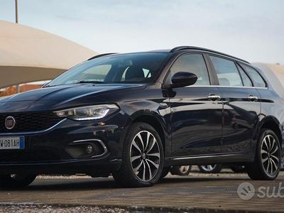 Usata Fiat Tipo Lounge 120 CV (88 kW) 2019 Blu Station wagon