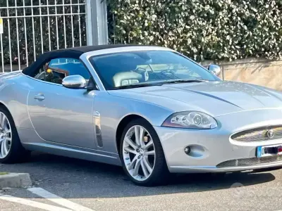 Usata Jaguar XK 256 CV (188 kW) 2009 Grigio Cabrio