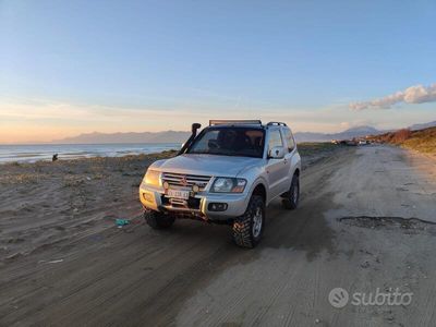 usata Mitsubishi Pajero Pajero 3.2 16V DI-D 3p. GLS