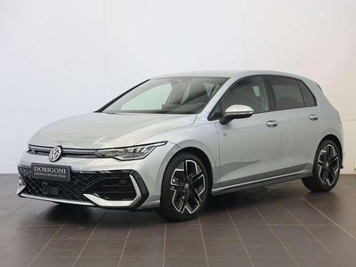 Usata VW Golf VIII R-line Plus 150 CV (110 kW) 2025 Dolomite silver metallizzato Berlina