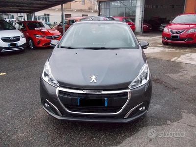 Usata Peugeot 208 Active 82 CV (60 kW) 2019 Grigio Utilitaria