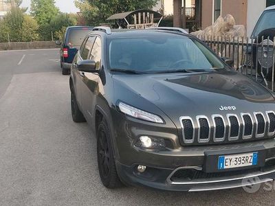 Usata Jeep Cherokee Limited 170 CV (125 kW) 2015 Verde SUV