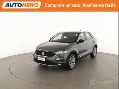 Usata VW T-Roc Style 150 CV (110 kW) 2020 Grigio SUV