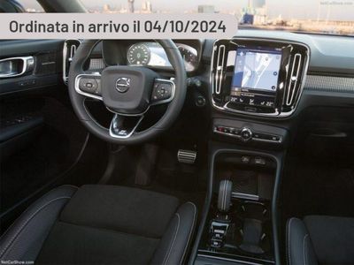 usata Volvo XC40 B4 automatico Plus Dark (2017-->)