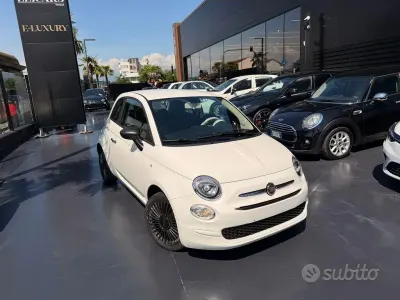 Usata Fiat 500 Lounge 69 CV (50 kW) 2023 Bianco pastello Utilitaria