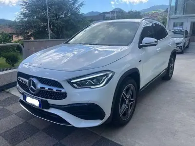 Usata Mercedes GLA250 Premium 218 CV (160 kW) 2021 Bianco SUV