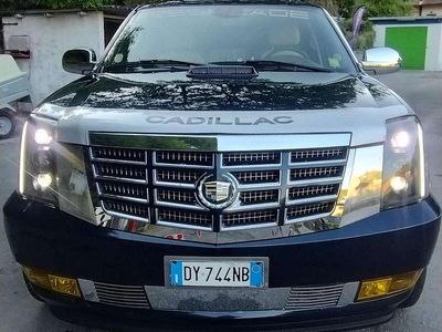 Usata Cadillac Escalade 409 CV (300 kW) 2007 Blu/azzurro SUV