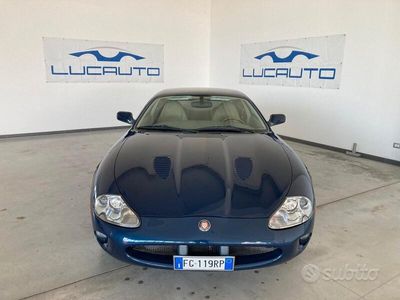 Jaguar XKR