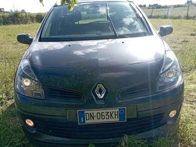 Renault Clio II