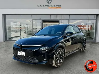 Usata Lancia Ypsilon 110 CV (80 kW) 2025 Nero Utilitaria