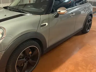 Usata Mini ONE 102 CV (75 kW) 2015 Grigio Utilitaria