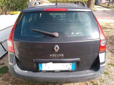 Grigio Usata 2005 Renault Mégane II Station wagon | 1350 €