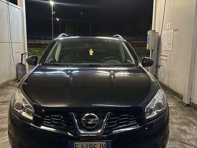 Usata Nissan Qashqai N-TEC 117 CV (86 kW) 2011 Nero SUV