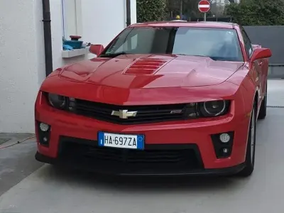 Usata Chevrolet Camaro 432 CV (317 kW) 2025 Rosso Coupé
