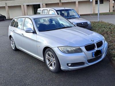 Usata BMW 320 Efficient Dynamics 177 CV (130 kW) 2009 Argento Station wagon