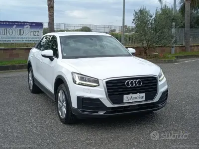 Usata Audi Q2 Business 116 CV (85 kW) 2017 Bianco SUV