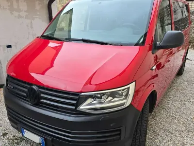 Usata VW T6 150 CV (110 kW) 2018 Rosso Furgone