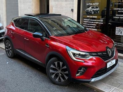 Usata Renault Captur Techno 101 CV (74 kW) 2023 Rosso SUV