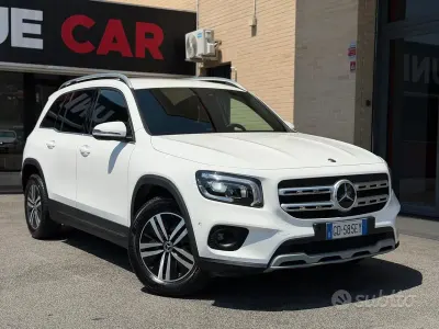 Usata Mercedes GLB200 Business 150 CV (110 kW) 2020 Bianco SUV