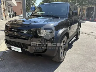 Usata Land Rover Defender SE 249 CV (183 kW) 2022 Nero SUV