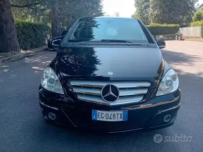 Usata Mercedes B180