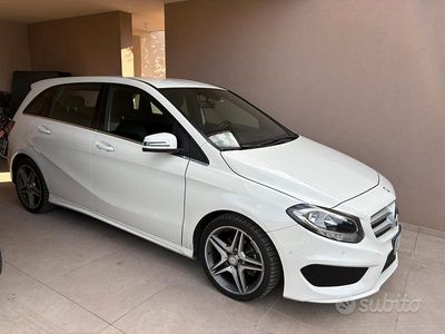 Usata Mercedes B200 Premium 136 CV (100 kW) 2015 Bianco Monovolume