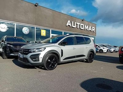 Usata Dacia Jogger Extreme 101 CV (74 kW) 2022 Argento Monovolume