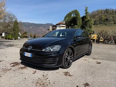 Usata VW Golf VII GTD 184 CV (135 kW) 2016 Nero Berlina