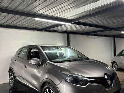 Usata Renault Captur 90 CV (66 kW) 2014 Grigio SUV