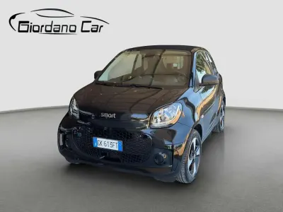 Usata Smart ForTwo Coupé Passion 41 kW (56 CV) 2022 Nero Utilitaria
