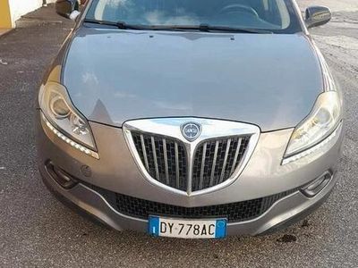 usata Lancia Delta Euro 5A Grandinata sul tetto