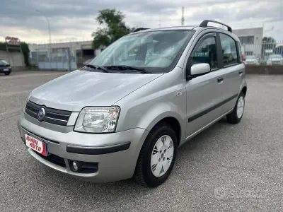Usata Fiat Panda Dynamic 60 CV (44 kW) 2006 Grigio Utilitaria