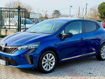 Usata Renault Clio V Evolution 91 CV (66 kW) 2024 Blu/azzurro Berlina