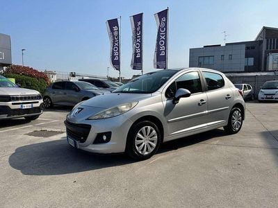 Usata Peugeot 207 Access 73 CV (53 kW) 2012 Argento Berlina