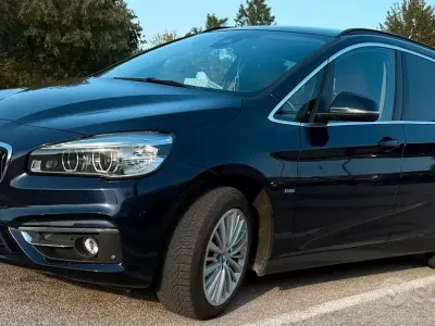 Usata BMW 216 Gran Tourer Luxury Line 116 CV (85 kW) 2016 Bluazzurro Monovolume