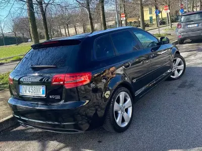 Begagnad Audi A3 140 HK (102 kW) 2009 Svart Halvkombi