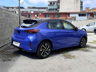 Usata Opel Corsa S 101 CV (74 kW) 2024 Blu e nera Utilitaria