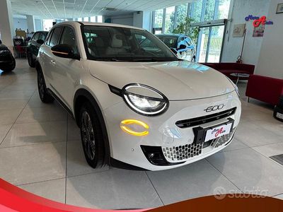 Usata Fiat 600 La Prima 136 CV (100 kW) 2025 Bianco SUV