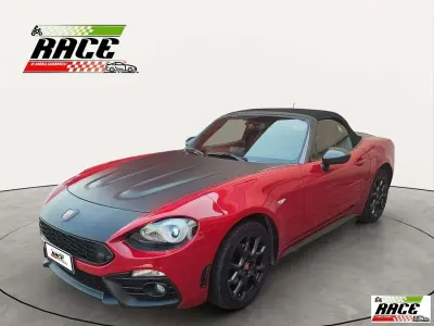 Usata Abarth 124 Spider 170 CV (125 kW) 2017 Rosso Cabrio