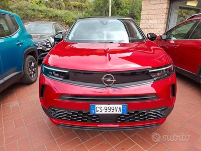 Usata Opel Mokka 100 CV (73 kW) 2024 Rosso SUV