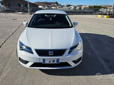Usata Seat Leon 131 CV (96 kW) 2019 Bianco Utilitaria