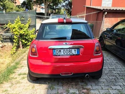Usata Mini Cooper D 109 CV (80 kW) 2008 Rosso Utilitaria