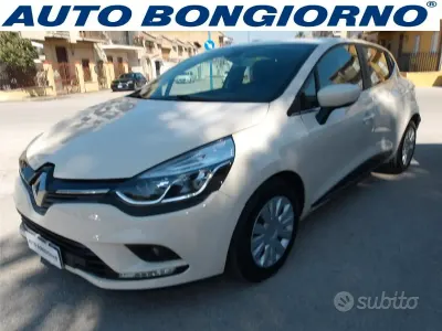 Usata Renault Clio IV Zen 73 CV (53 kW) 2017 Bianco Berlina