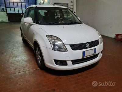 Usata Suzuki Swift GL 69 CV (50 kW) 2008 Bianco Utilitaria