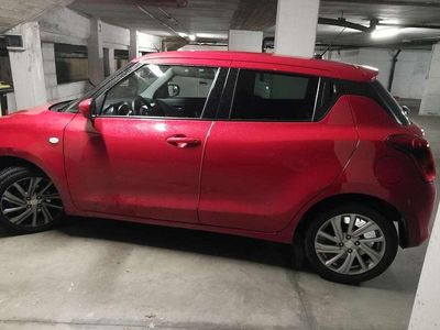 Usata Suzuki Swift Cool 83 CV (61 kW) 2021 Rosso Utilitaria