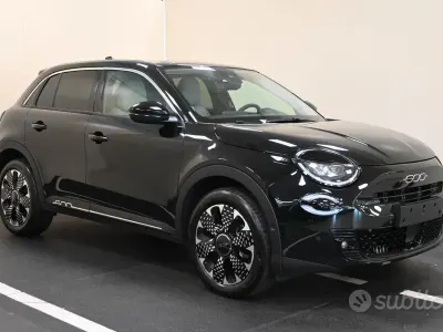Usata Fiat 600 101 CV (74 kW) 2024 Nero SUV