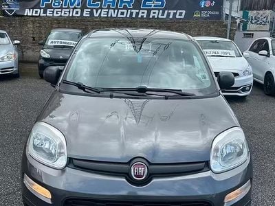 Begagnad Fiat Panda Lounge 69 HK (50 kW) 2017 Grå Halvkombi