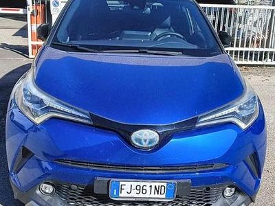 Usata Toyota C-HR Lounge 122 CV (89 kW) 2017 Blu/azzurro SUV