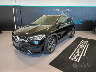 Usata Mercedes GLA200 Premium 150 CV (110 kW) 2022 Nero SUV
