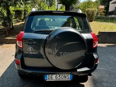 Usata Toyota RAV4 2007 SUV